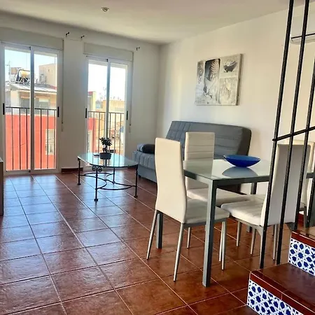 Historic Charm With Terrace And Sea Views Alicante