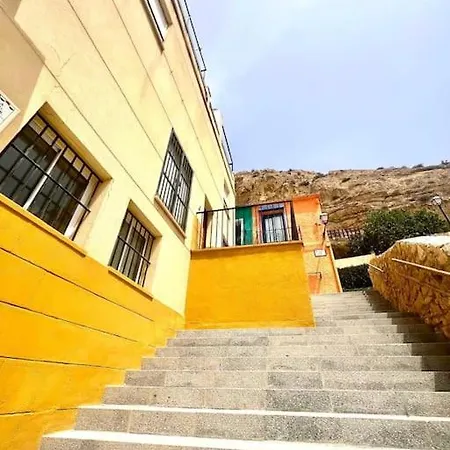 Historic Charm With Terrace And Sea Views